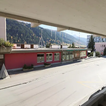 Richmond - 104 & 105 & 402 Davos