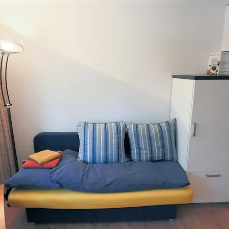 Richmond - 104 & 105 & 402 Apartment *